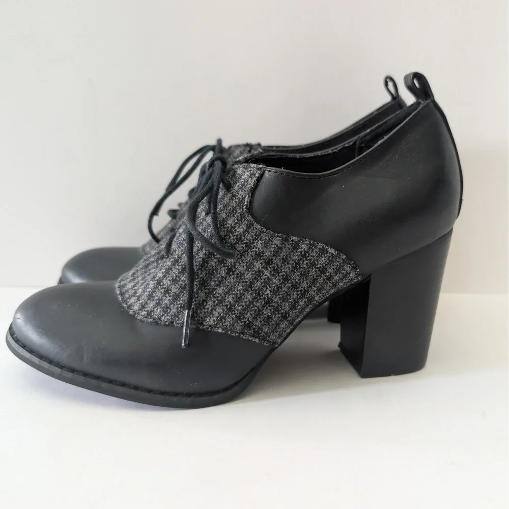 Restricted Womens Black Houndstooth Lace Up Oxford Block Heel Booties Size 6.5